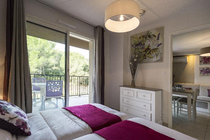 Residhotel Residence Pont Du Gard 레물링 외부 사진