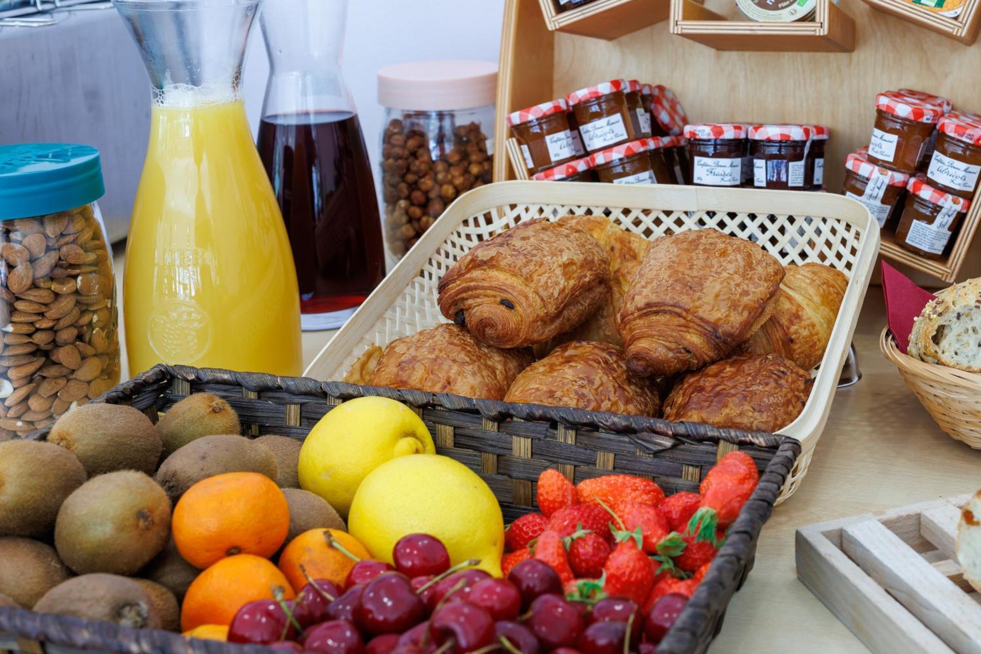 Residhotel Residence Pont Du Gard 레물링 외부 사진