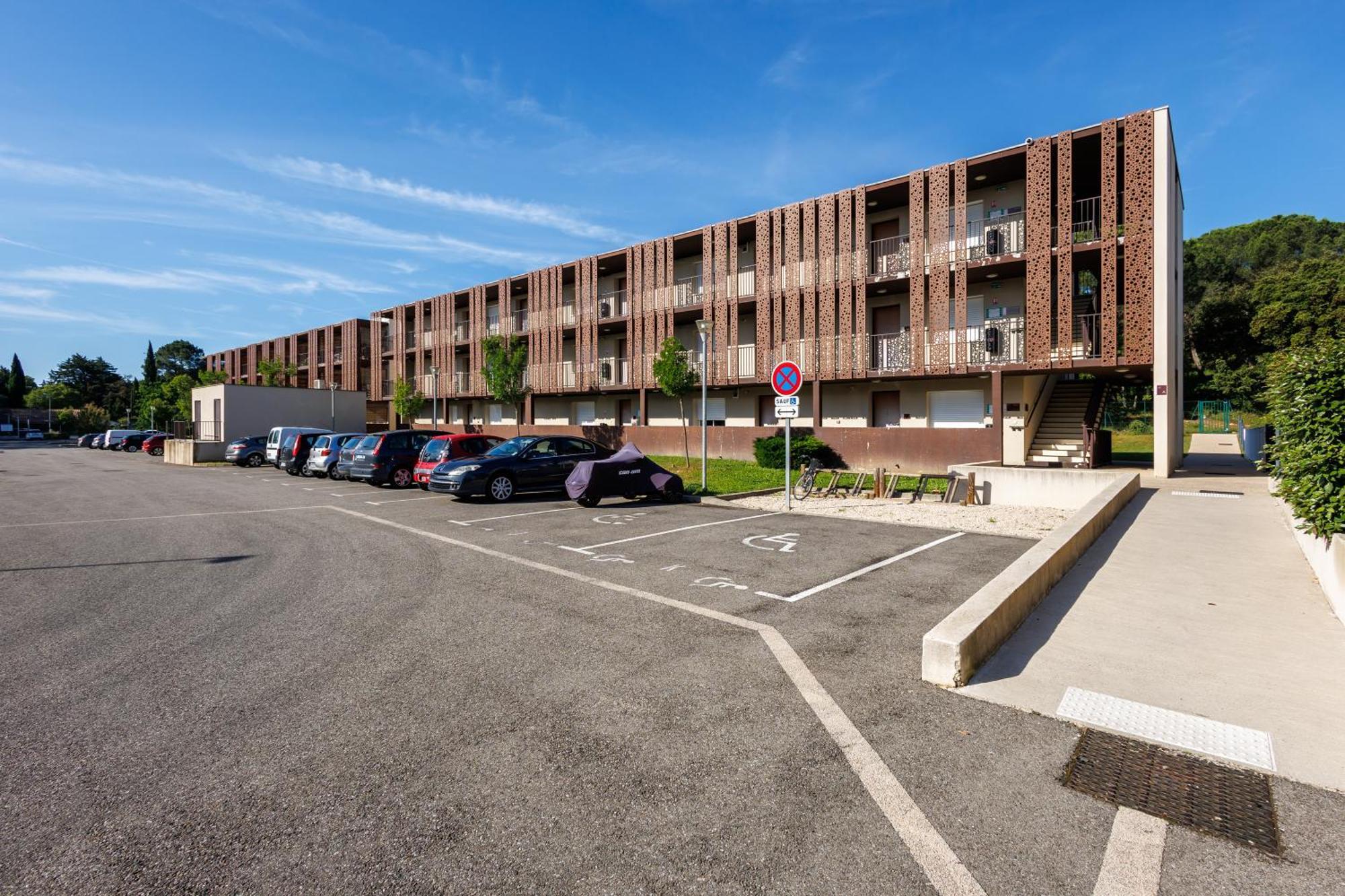 Residhotel Residence Pont Du Gard 레물링 외부 사진